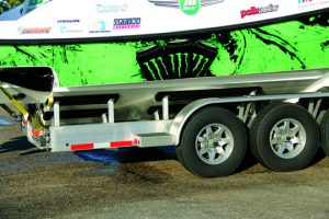 The Fifth Wheel Trailer has a strong aluminum structure offering optimum integrity.