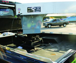 The fifth wheel hitch allows the trailer to rest above and in front of the rear axle.