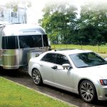 42-5_chryslers_300_sedan_00