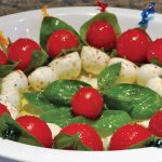 42-5_mozzarella_tomato_basil_bites_00