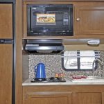 42-7_venture_rv_sonic_190vrb_03