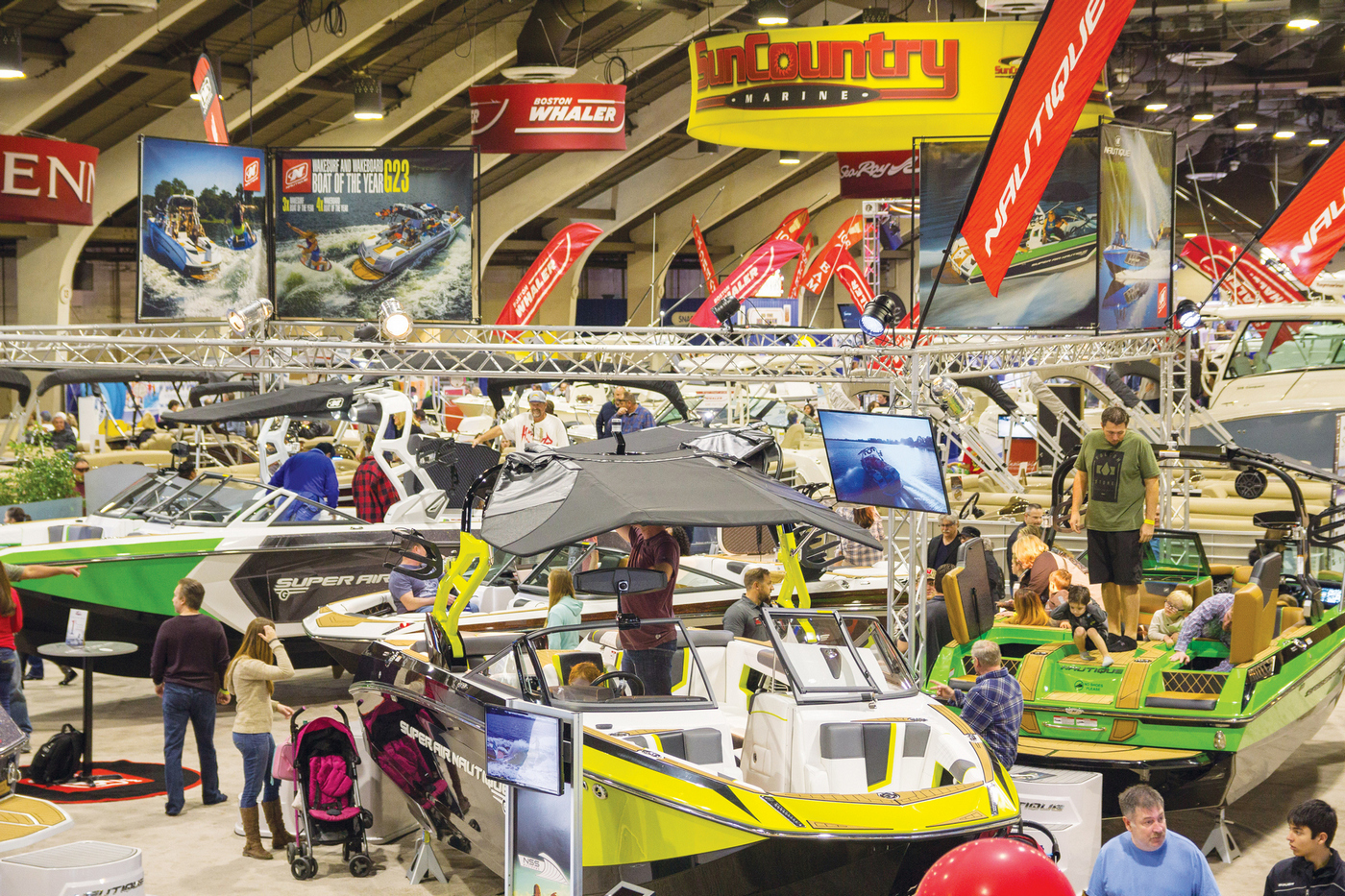 GoFast Boat Builders Ready for Los Angeles Boat Show Poker Runs America