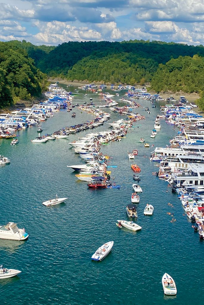 Lake Cumberland Poker Run Shines Poker Runs America